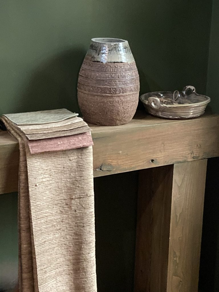 Tissu d'ameublement en fibres naturelles au grain marqué